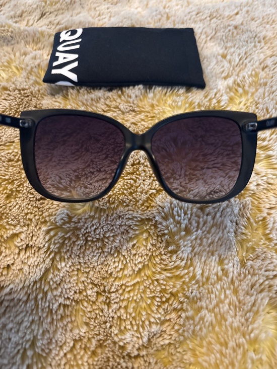 Quay Ever After Sunglasses